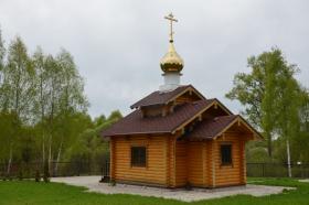 Крапивна. Церковь Александра Невского