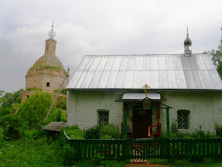 Церковь  Вознесения Господня (новая), Вознесенье (Тарусский район, Калужская область). фасады