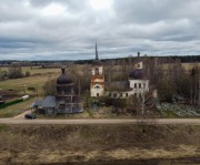 Возгрецовская (Ростовское). Храмовый комплекс Ростовского прихода