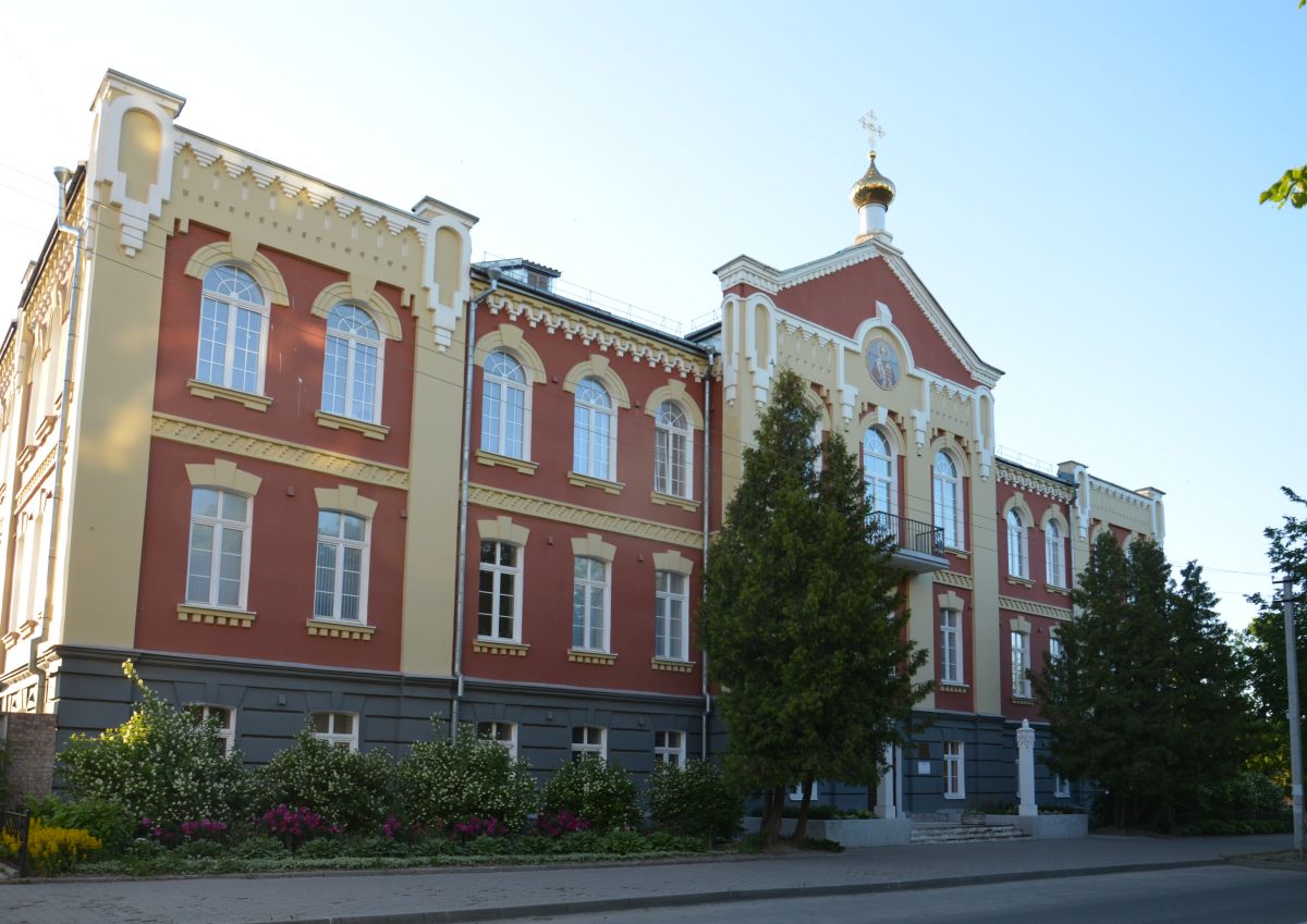 Домовая церковь Николая Чудотворца при Епархиальном управлении, Великие Луки (Великолукский район и г. Великие Луки, Псковская область). фасады
