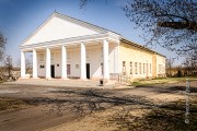 Ново-Донецкий Предтечев монастырь. Церковь Иоанна Предтечи, Бывшая церковь, переделанная в Сельский дом культуры<br>, Дубрава, Богучарский район, Воронежская область