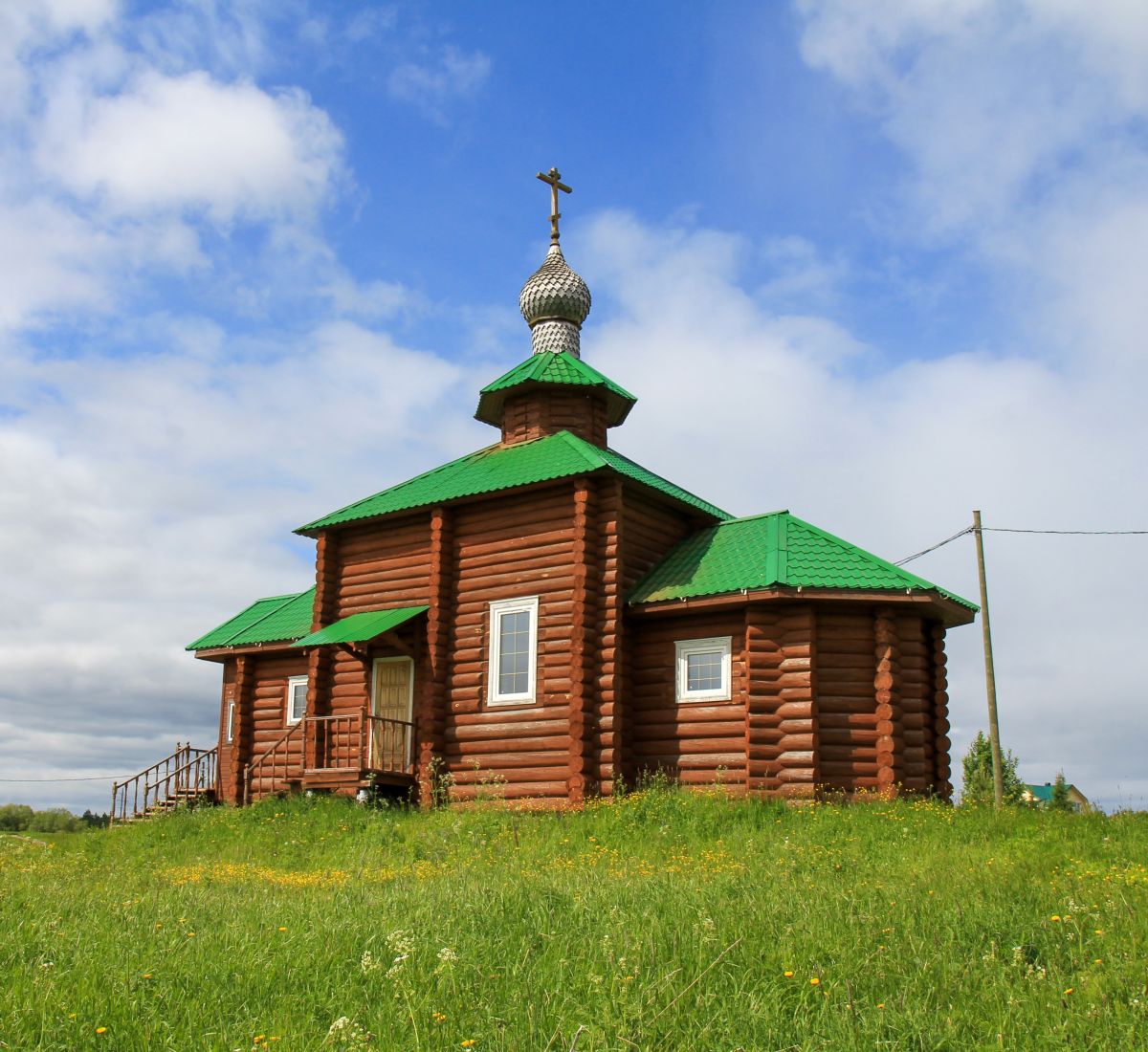 Церковь Тихвинской иконы Божией Матери, Карандашевская (Приморский район, Архангельская область). фасады
