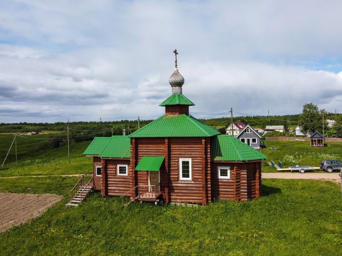 Церковь Тихвинской иконы Божией Матери, Карандашевская (Приморский район, Архангельская область). фасады