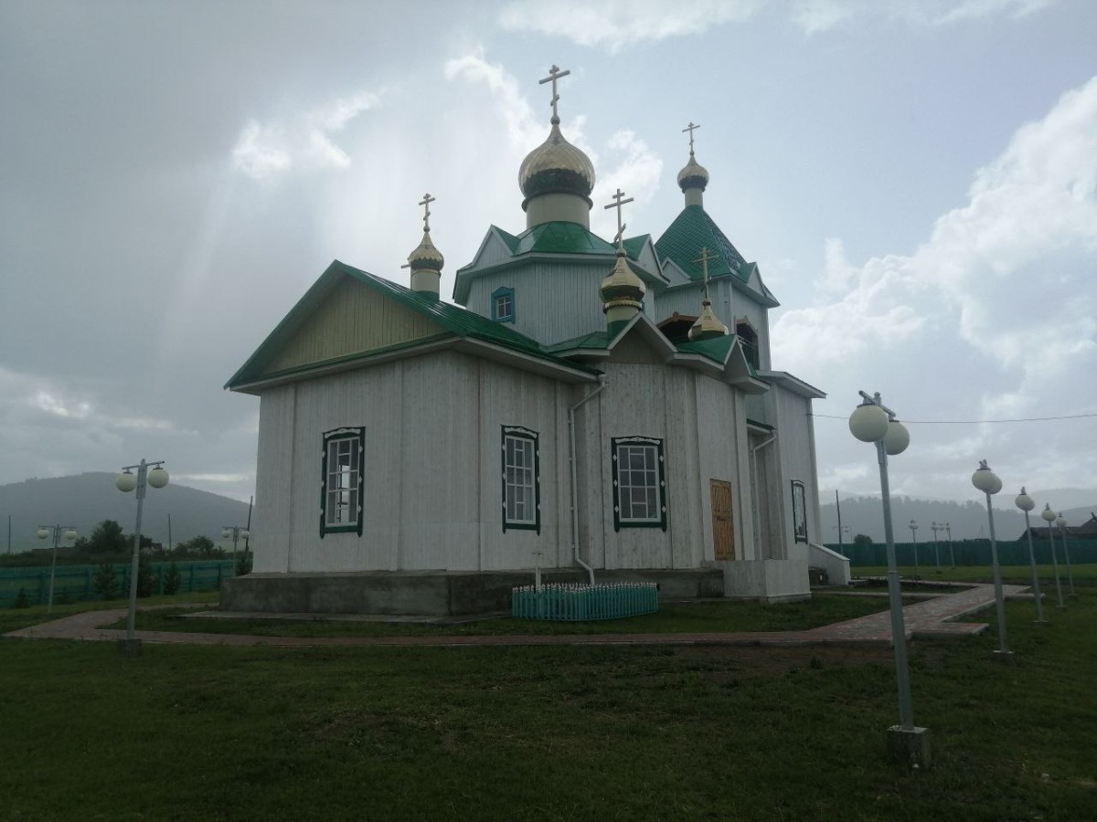Новомарьясово. Церковь Троицы Живоначальной. фасады