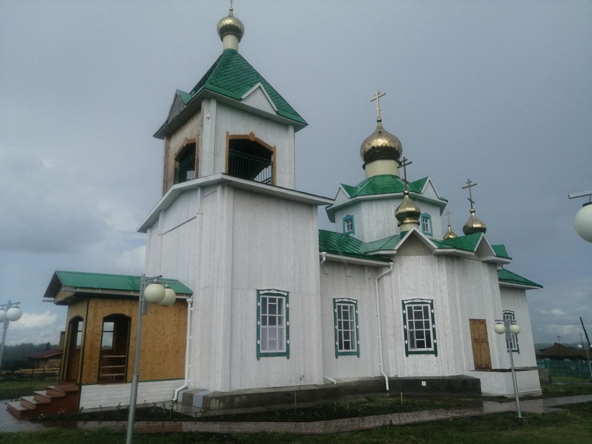 Новомарьясово. Церковь Троицы Живоначальной. фасады