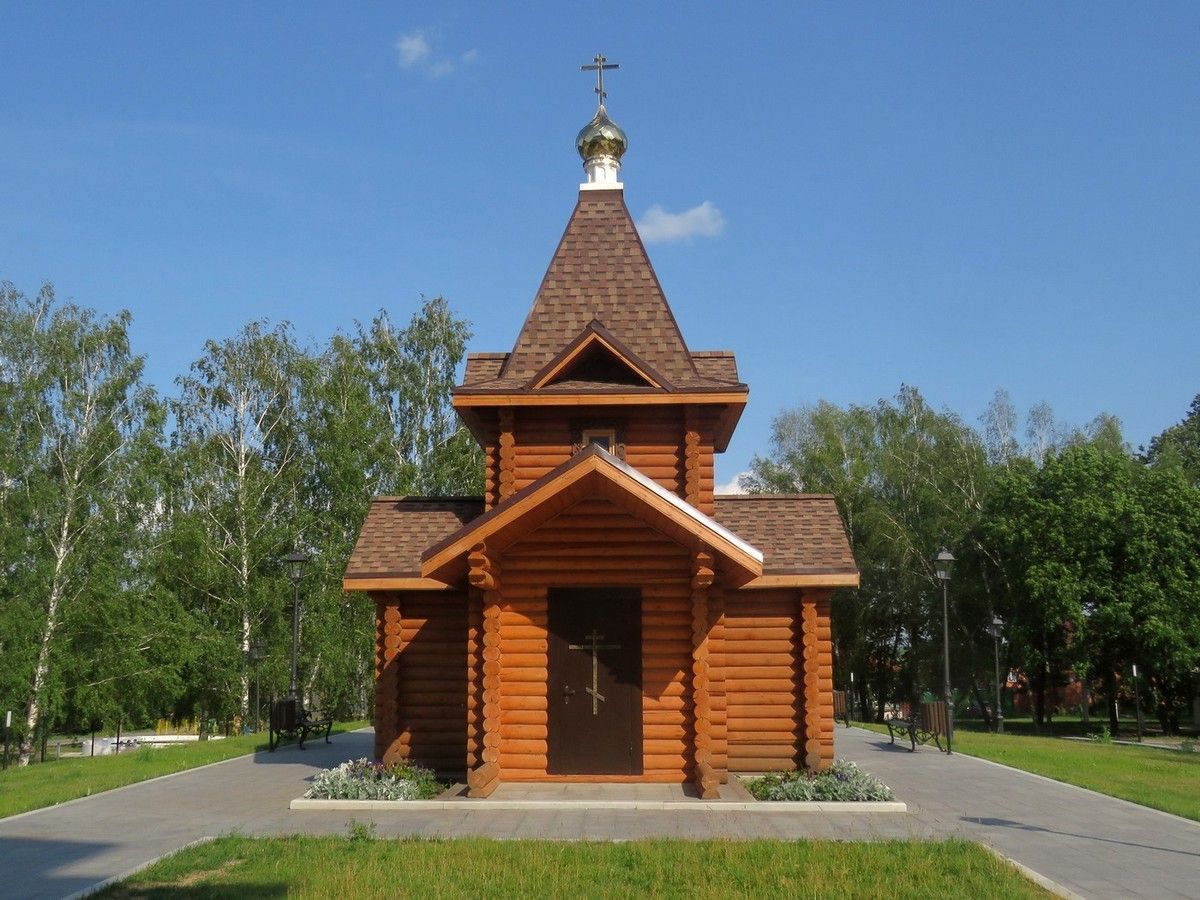 Венёв. Часовня на месте Никольской церкви. фасады