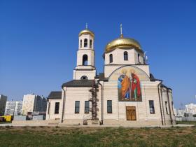 Нижнекамск. Церковь Рождества Христова
