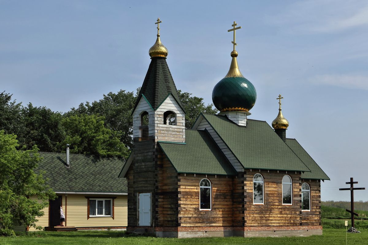 Церковь Троицы Живоначальной, Старокарасук (Большереченский район, Омская область). фасады, Вид с юга