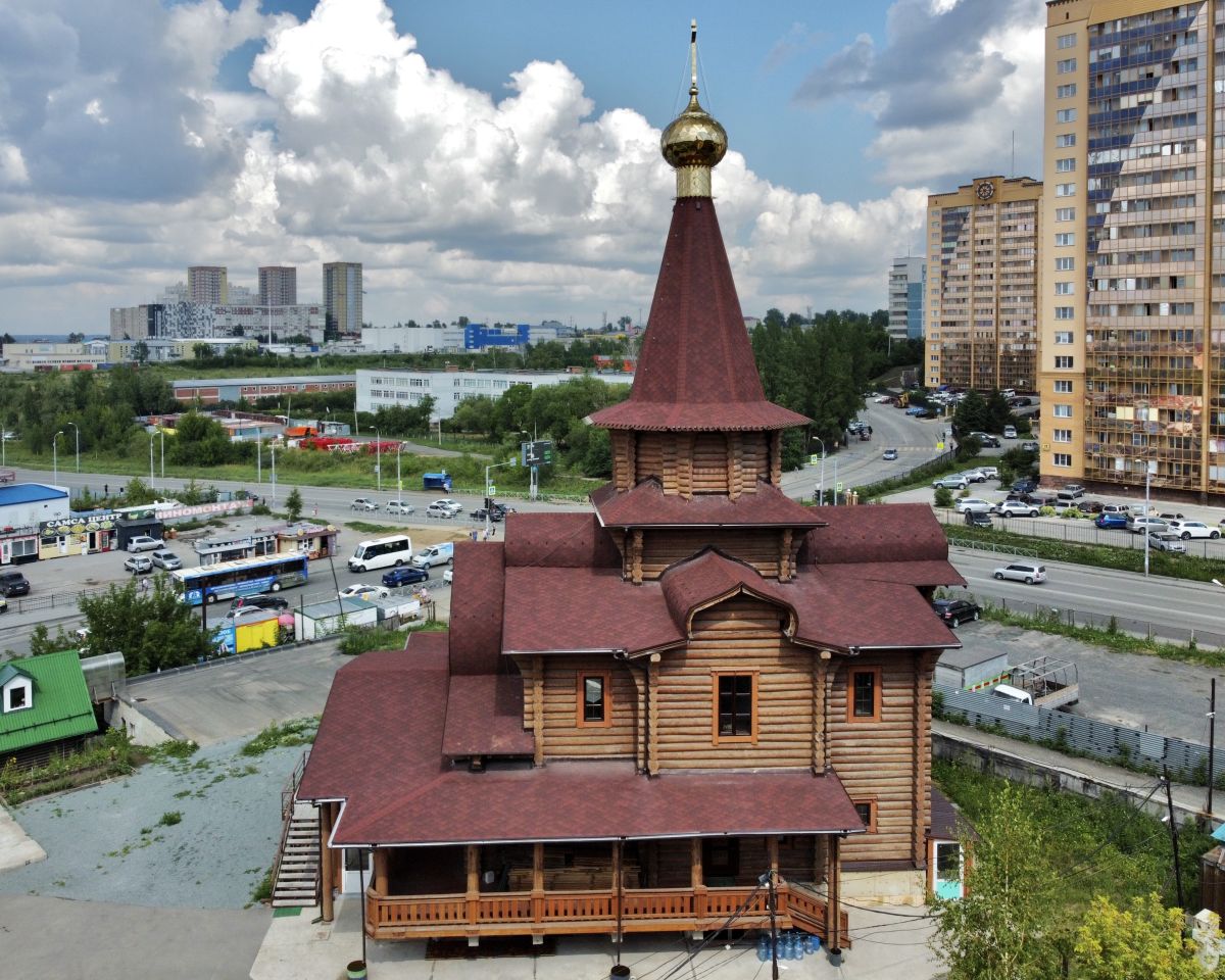 Новосибирск. Церковь Спаса Нерукотворного Образа. фасады, Вид с ЮЗ