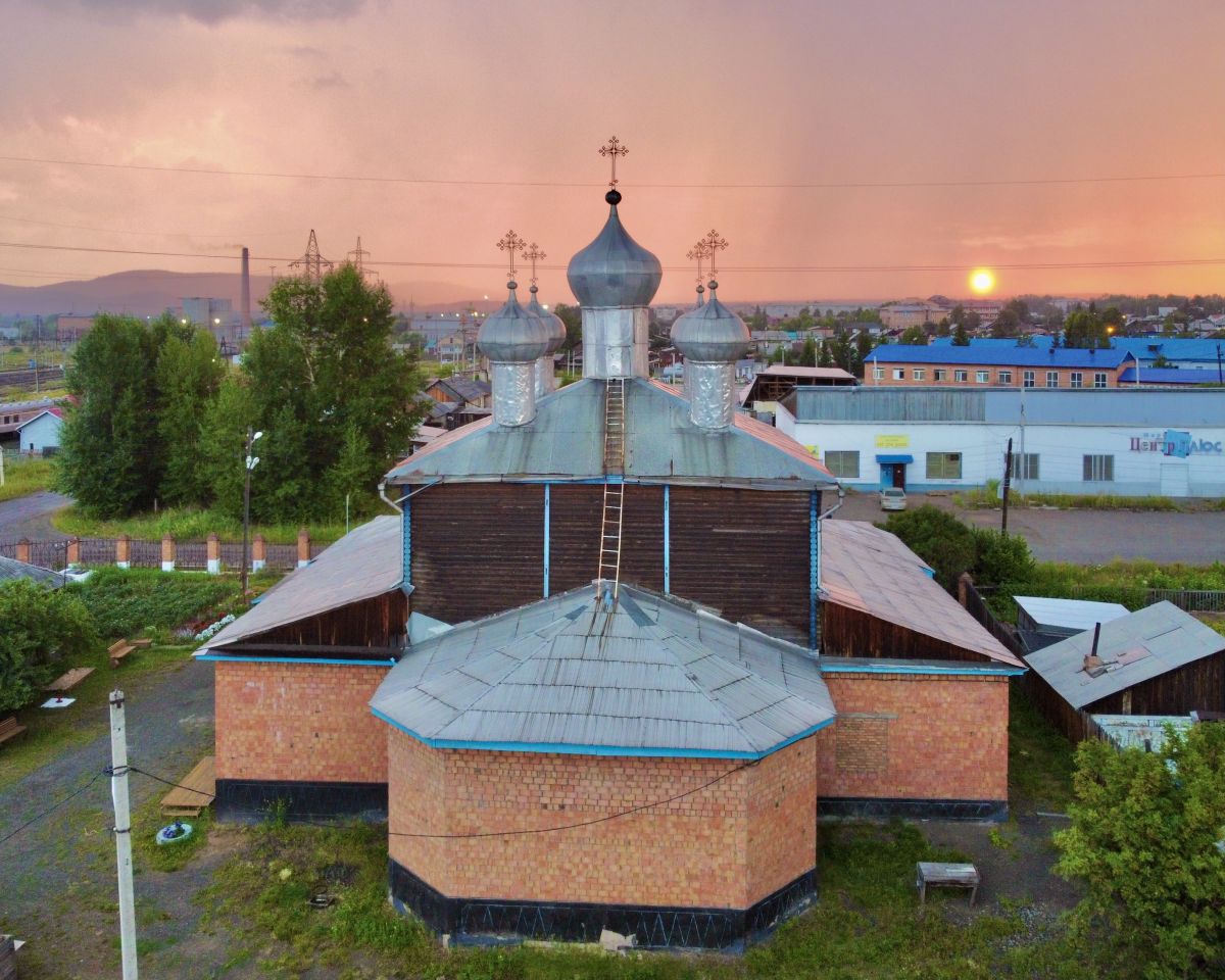 Церковь Николая Чудотворца, Вихоревка (Братский район, Иркутская область). фасады, Вид с востока