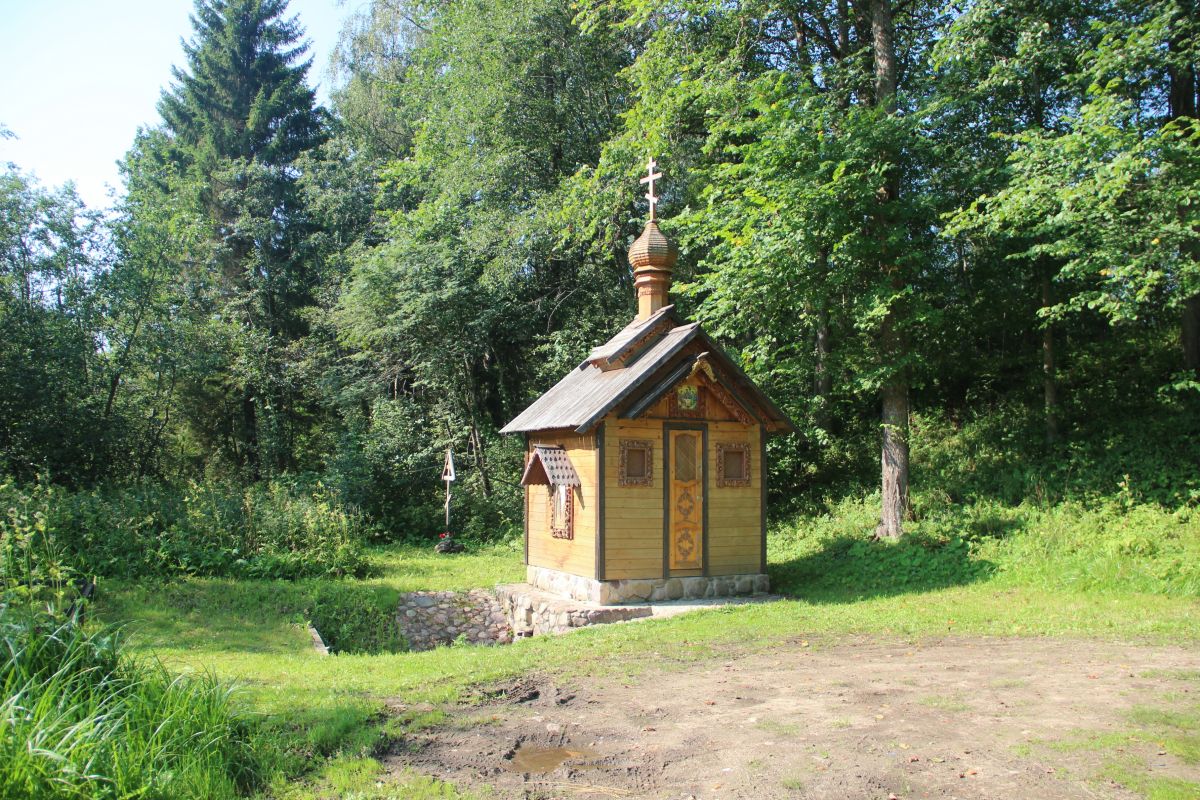Часовня Макария Калязинского, Каравайцево (Угличский район, Ярославская область). фасады