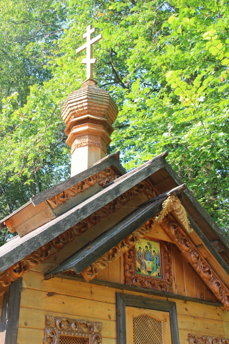 Часовня Макария Калязинского, Каравайцево (Угличский район, Ярославская область). архитектурные детали