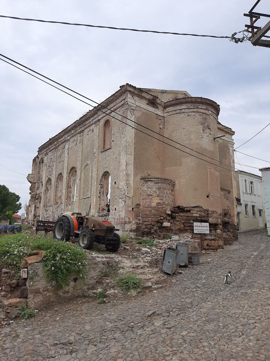 Собор Троицы Живоначальной, Джунда (Москониси) (Балыкесир, Турция). фасады
