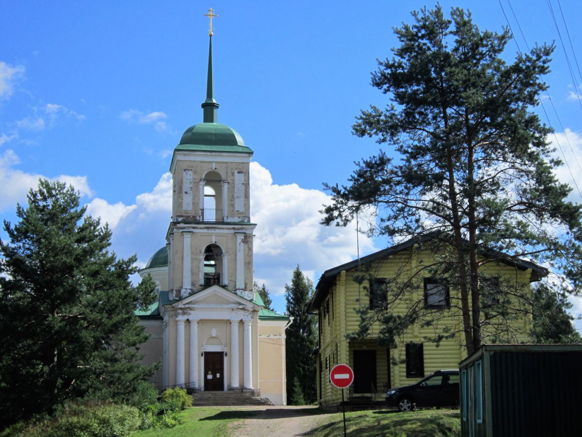 Никандрово. Троицкий Никандров Городноезерский женский монастырь. фасады