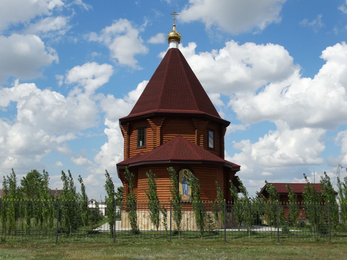 Церковь Георгия Победоносца, Архиповка (Сакмарский район, Оренбургская область). фасады
