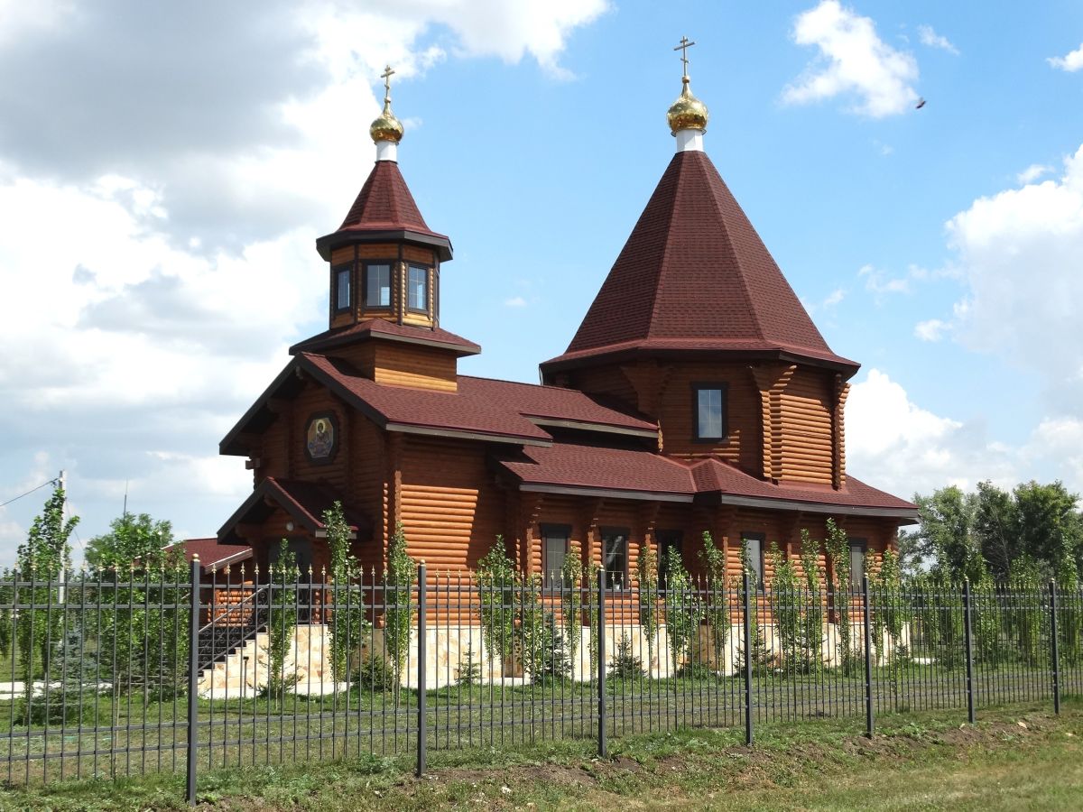 Церковь Георгия Победоносца, Архиповка (Сакмарский район, Оренбургская область). фасады