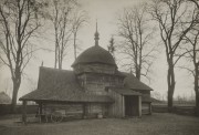 Церковь Покрова Пресвятой Богородицы, Фото 1912 г. с сайта Польской национальной библиотекиhttps://polona.pl/item/widok-ogolny-drewnianej-cerkwi-w-wolce-rosnowskiej,MTIxNzMxMzg0/0/#info:metadata<br>, Росновка, Яворовский район, Украина, Львовская область