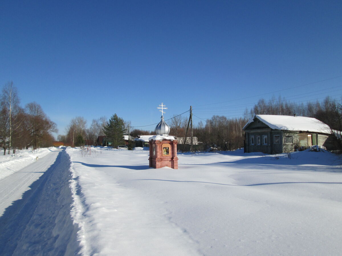 Часовенный столб, Сереброво (Камешковский район, Владимирская область). фасады