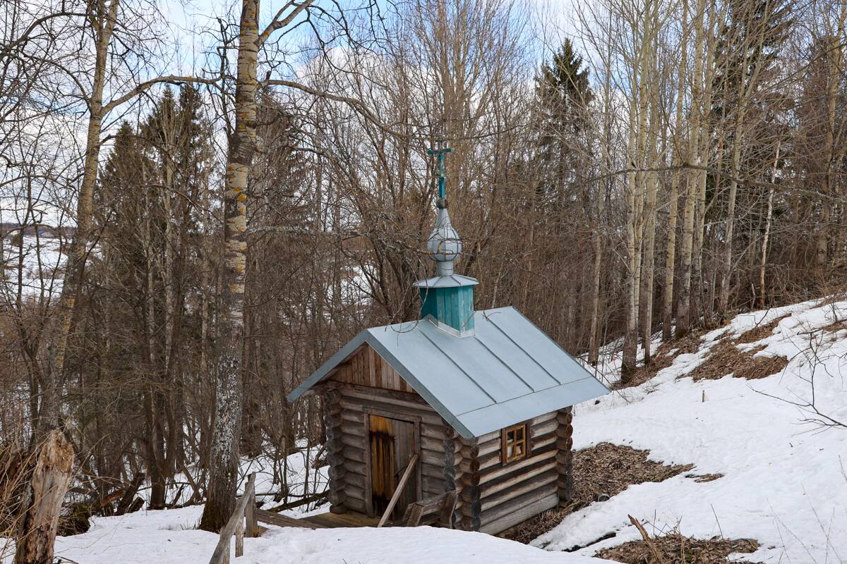 Часовня Успения Пресвятой Богородицы, Новинки (Лявля) (Приморский район, Архангельская область). фасады