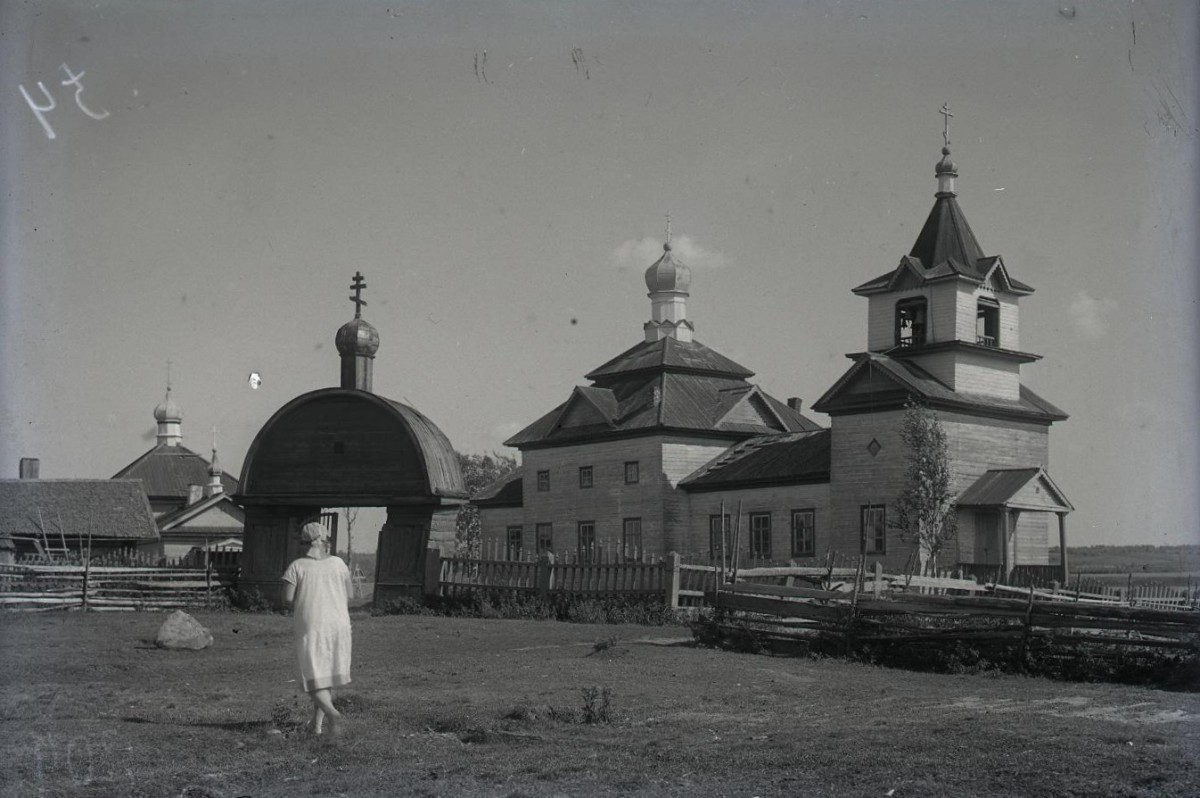 Церковь Петра и Павла, Коткозеро (Олонецкий район, Республика Карелия). архивная фотография, Фото 1927 года из фондов МАЭ РАН. Автор Александр Антонович Беликов