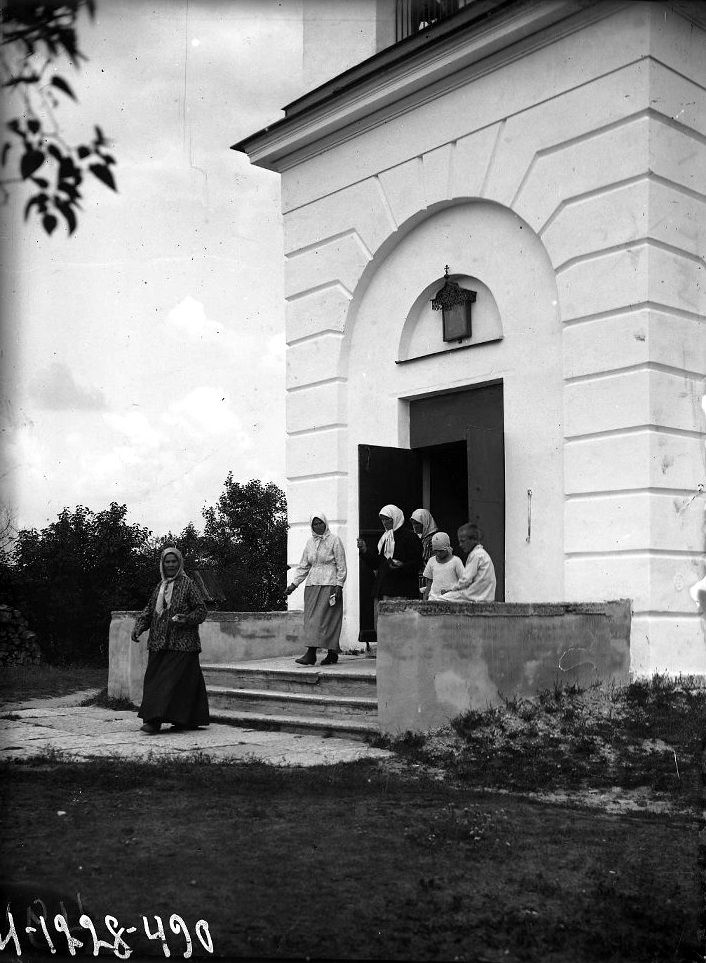 Церковь Тихвинской иконы Божией Матери, Анненское, урочище (Кировский район, Ленинградская область). архивная фотография, Фото 1926 года из фондов МАЭ РАН. Автор Александр Антонович Беликов