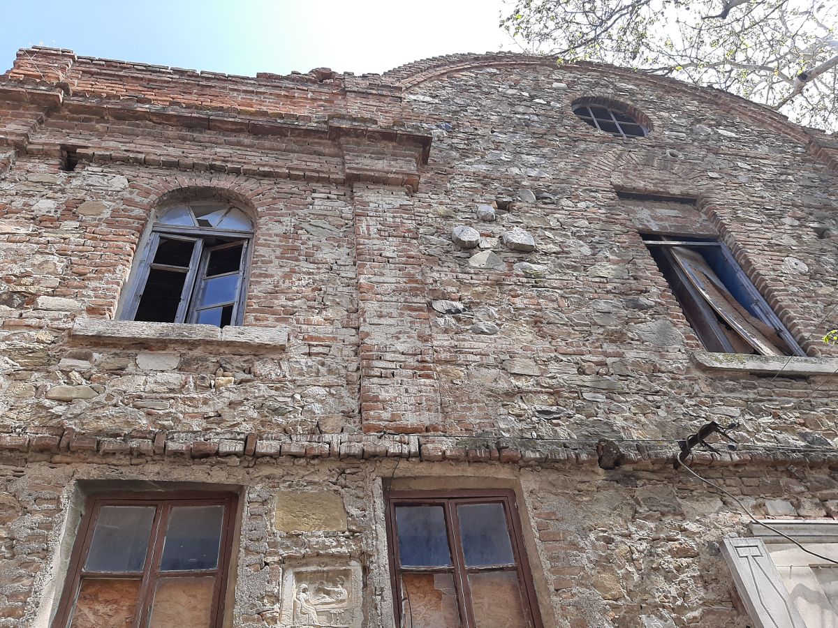 Церковь Иоанна Богослова, Трилья (Бурса, Турция). архитектурные детали, Сполия, колонны