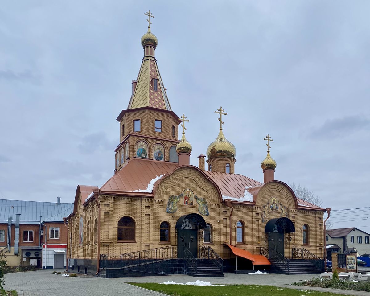 Вид с ЮЗ, фасады. Церковь Троицы Живоначальной, Барнаул (Барнаул, город, Алтайский край)