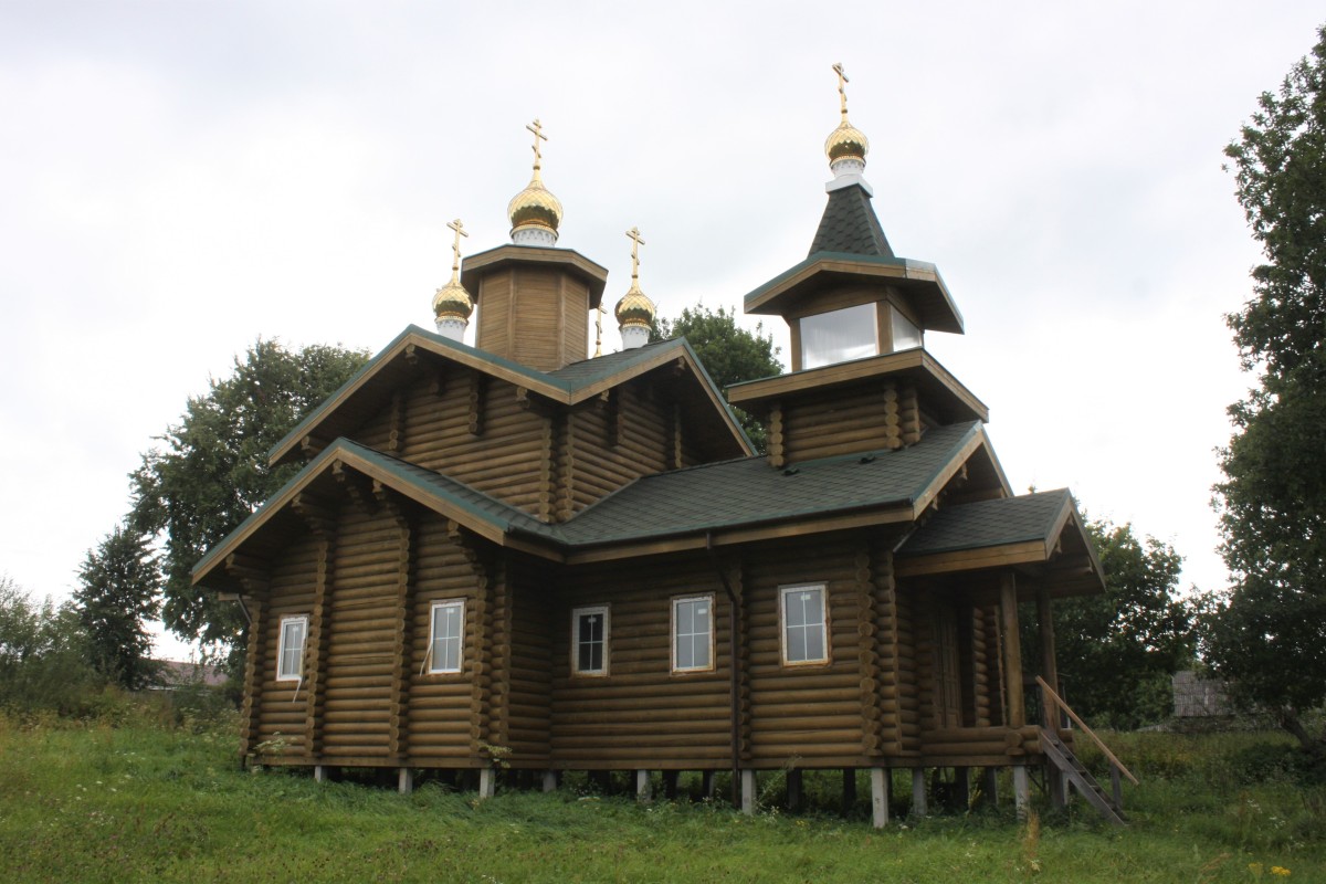 Церковь Рождества Пресвятой Богородицы, Бутчино (Куйбышевский район, Калужская область). фасады