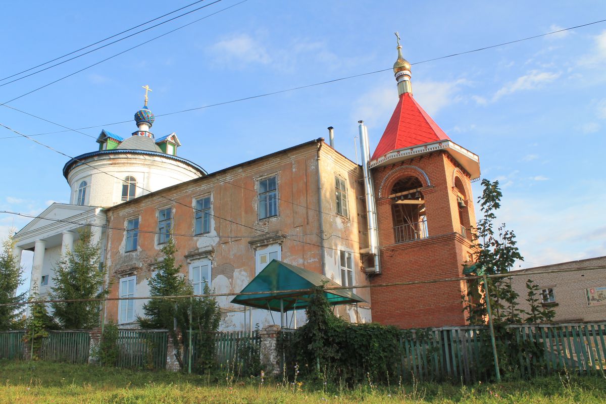 Еласы. Церковь Рождества Христова. фасады