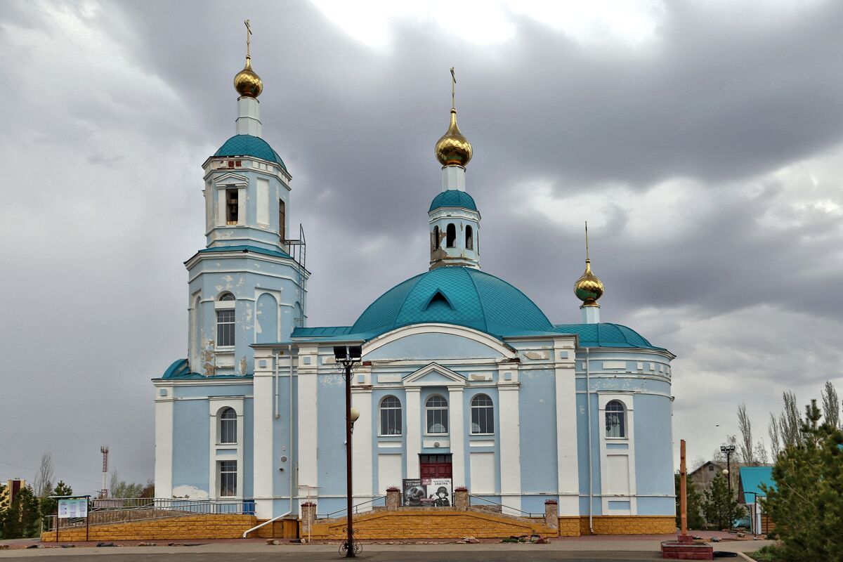 Одесское. Церковь Успения Пресвятой Богородицы. фасады, Вид с юга