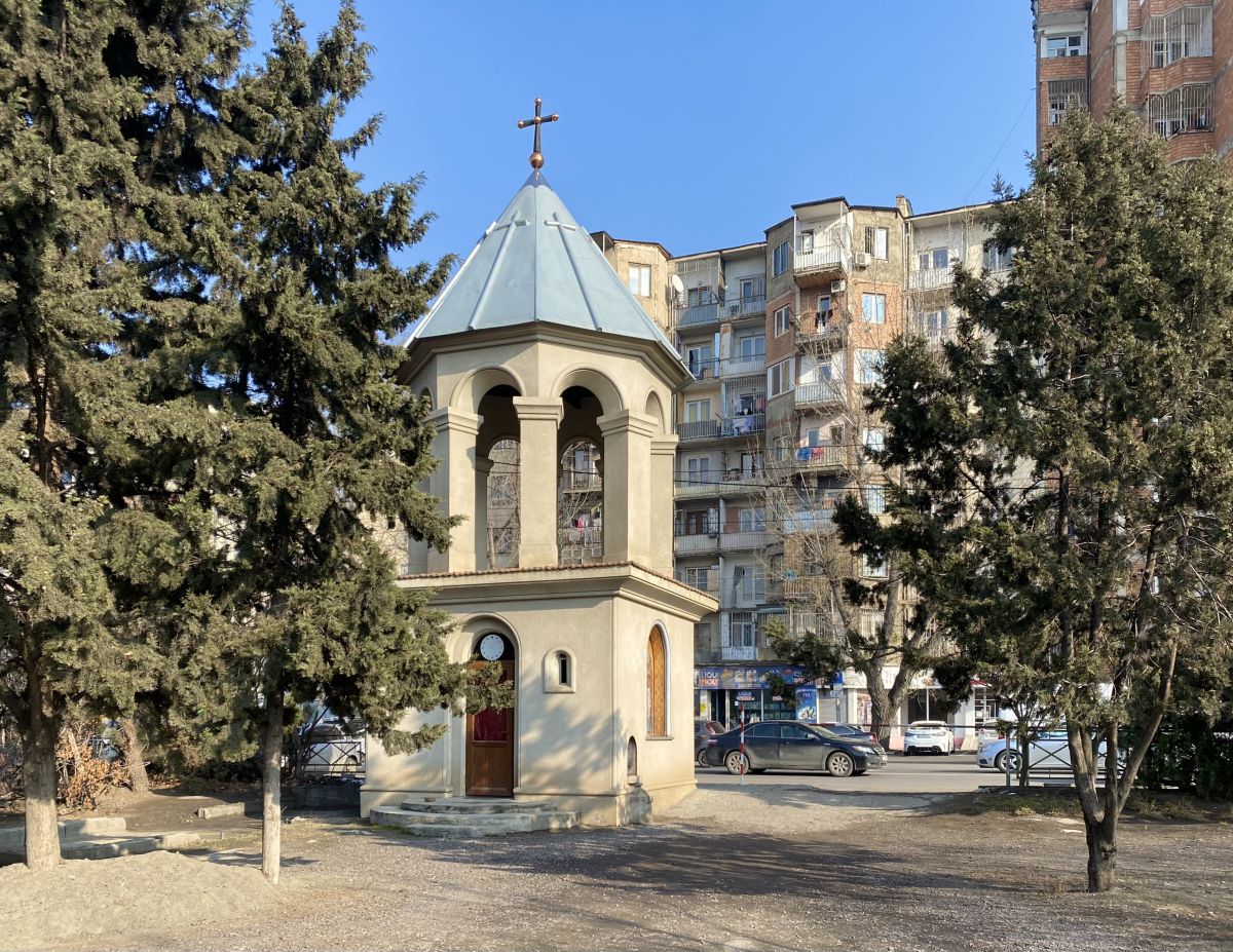 Церковь Трёх Святителей (?) у моста Багратиони, Дидубийский район (Тбилиси, город, Грузия). архитектурные детали, Звонница