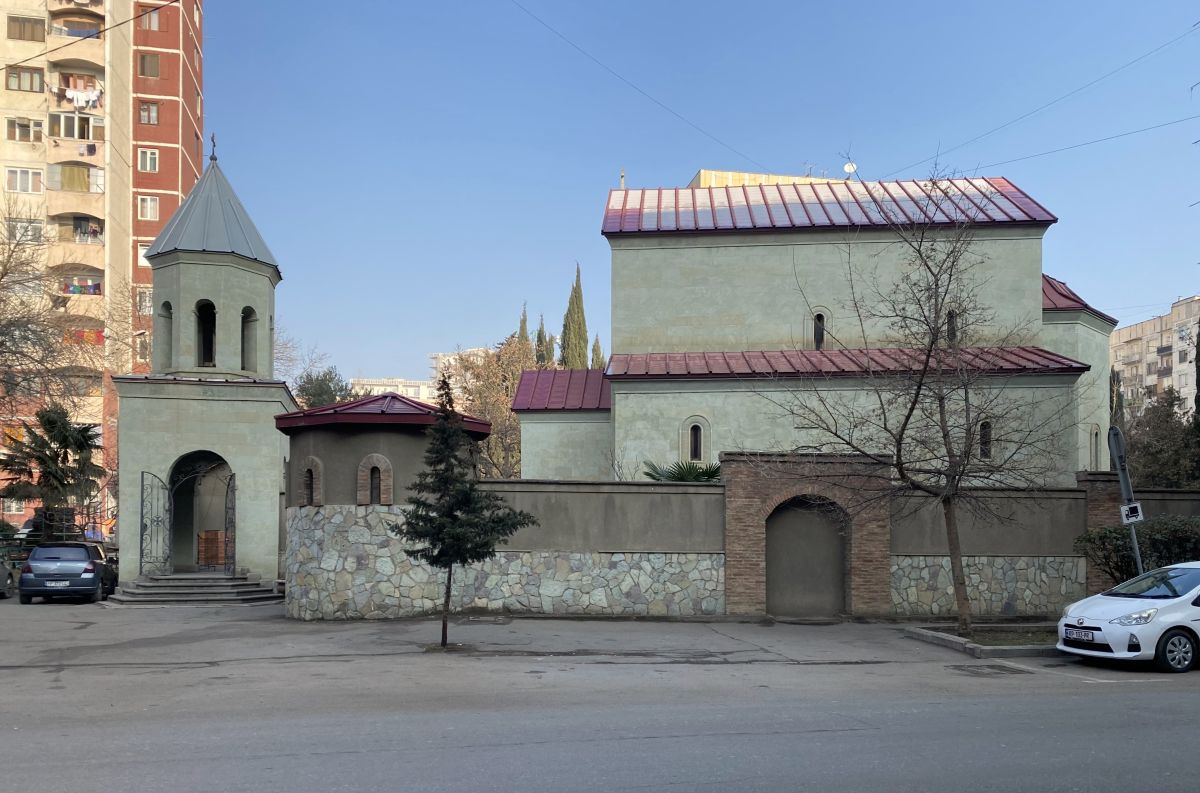 Церковь Георгия Победоносца на улице Самтредиа, Дидубийский район (Тбилиси, город, Грузия). фасады, Вид с юга