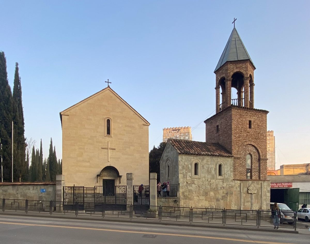 Тбилиси. Церковь Георгия Победоносца в Глдани. фасады, Вид с запада