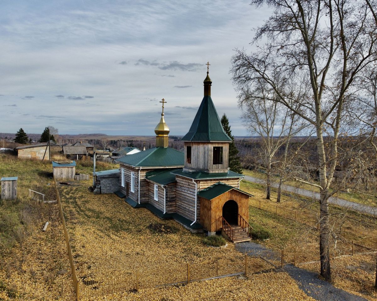 Церковь Николая Чудотворца, Новоникольск (Большеулуйский район, Красноярский край). фасады, Вид с СЗ