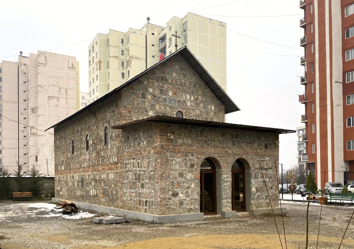 Тбилиси. Неизвестная церковь в 4-м квартале Варкетили. фасады, Вид с северо-запада