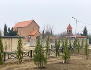 Церковь Илии Праведного во 2-м квартале Варкетили, Общий вид с северо-запада, справа церковная звонница<br>, Самгорский район, Тбилиси, город, Грузия