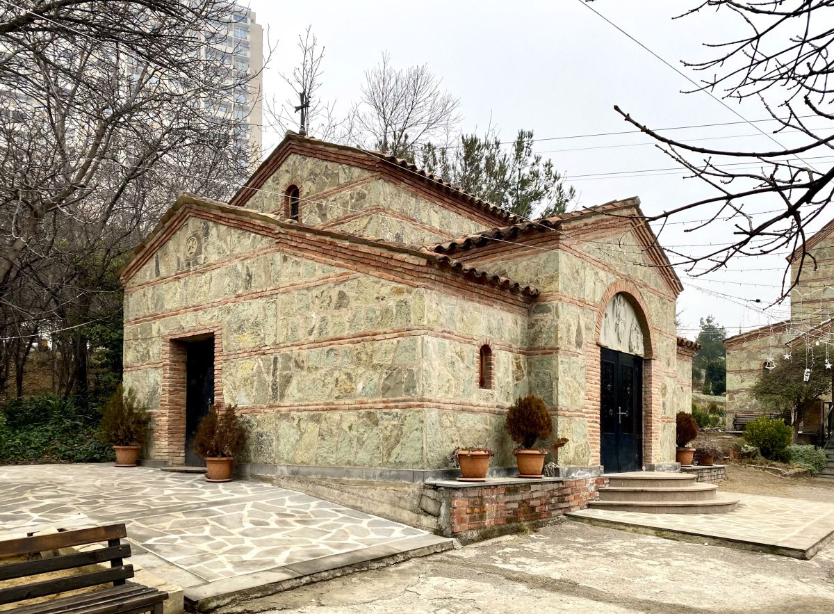 Тбилиси. Церковь Илии Пророка (?) в Вазисубани. фасады, Вид с юго-запада