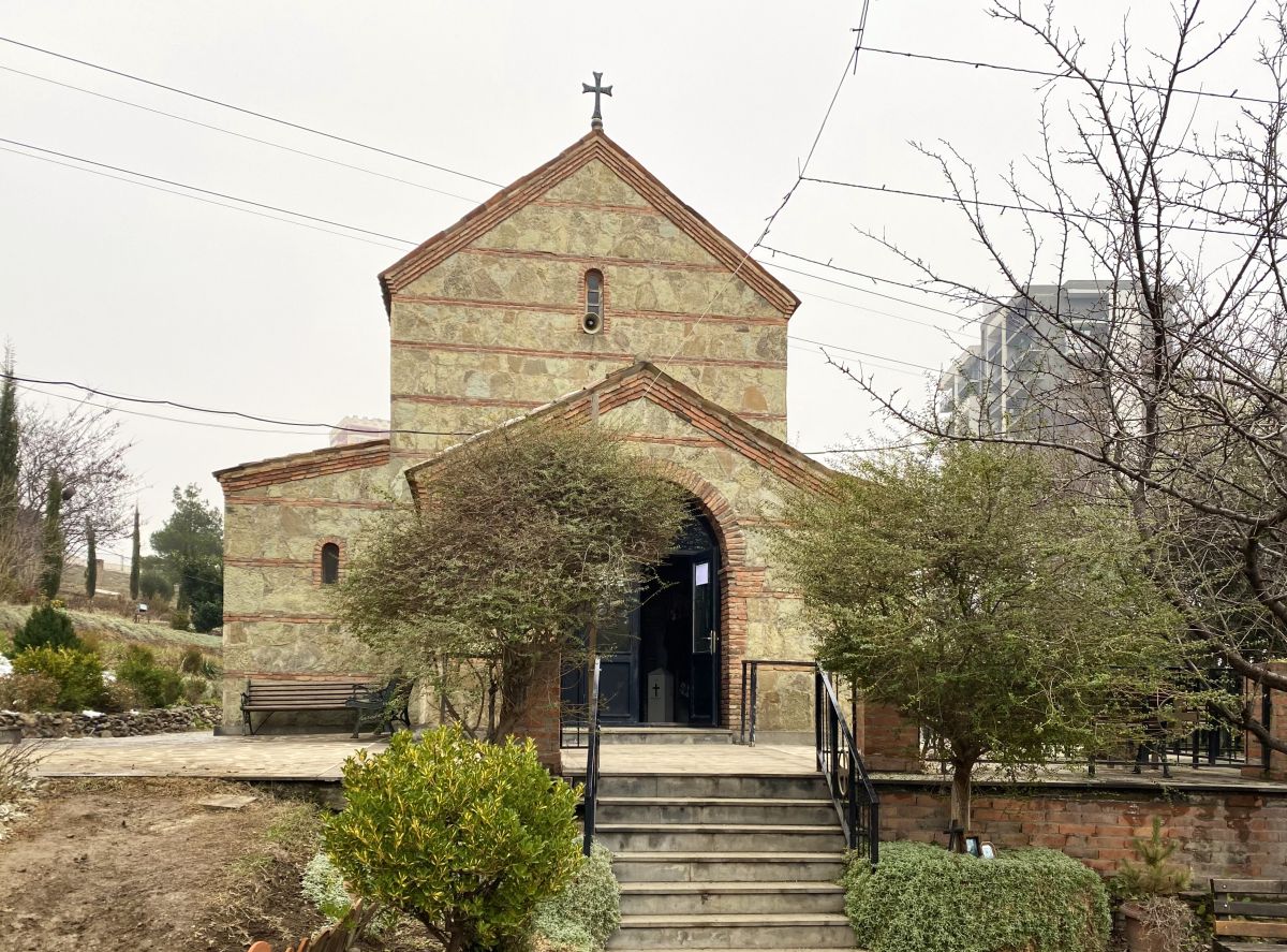 Тбилиси. Церковь Георгия Победоносца в Вазисубани. фасады, Западный фасад