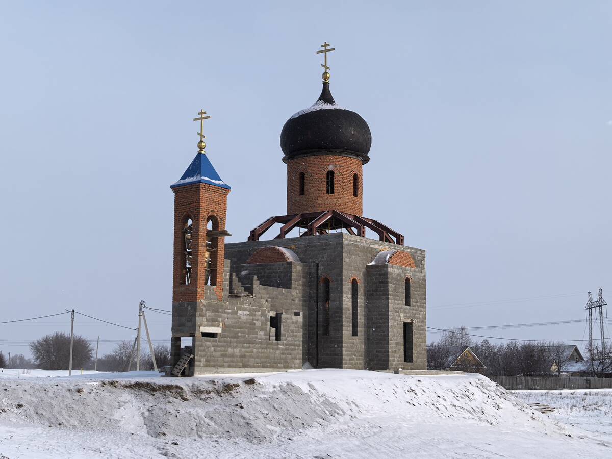 Церковь Троицы Живоначальной (строящаяся), Малые Ерыклы (Нижнекамский район, Республика Татарстан). документальные фотографии