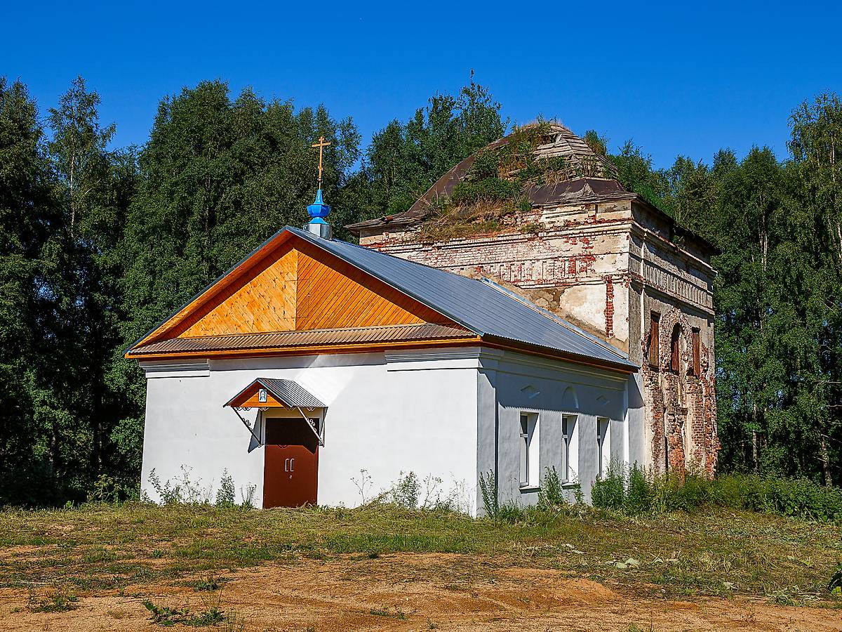 Вид с юго-запада, фасады. Церковь Усекновения главы Иоанна Предтечи, Косково (Брейтовский район, Ярославская область)