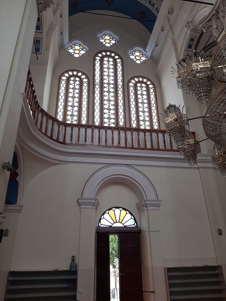 Айвалык (Кидония). Церковь Георгия Победоносца. интерьер и убранство, Северный вход