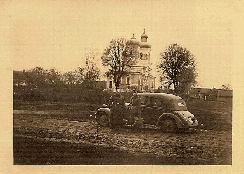 Тератын. Церковь Николая Чудотворца. архивная фотография, Храм в ландшафте села. Фото 1939 г. с аукциона e-bay.de