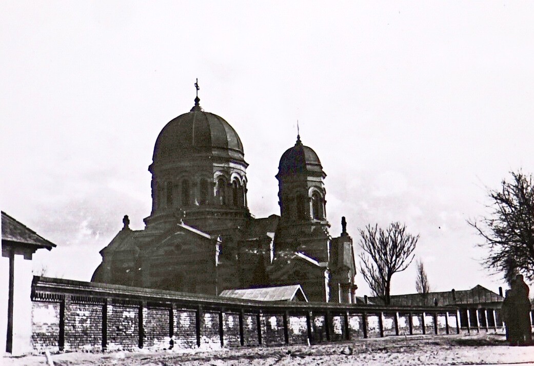 Вэлени. Церковь Константина и Елены. архивная фотография, Фото 1941 г. с аукциона e-bay.de