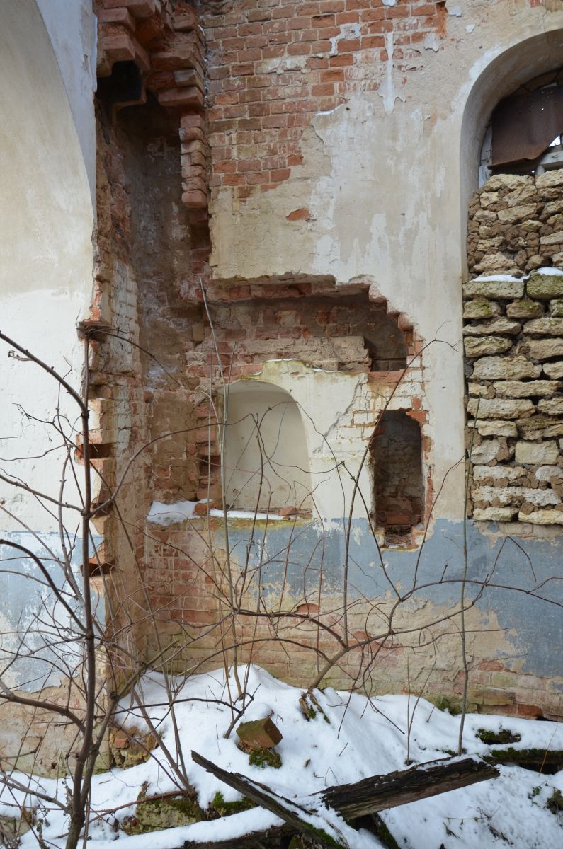 Церковь Рождества Христова, Корытенка (Верховский район, Орловская область). интерьер и убранство, Кадильная ниша в северной апсиде