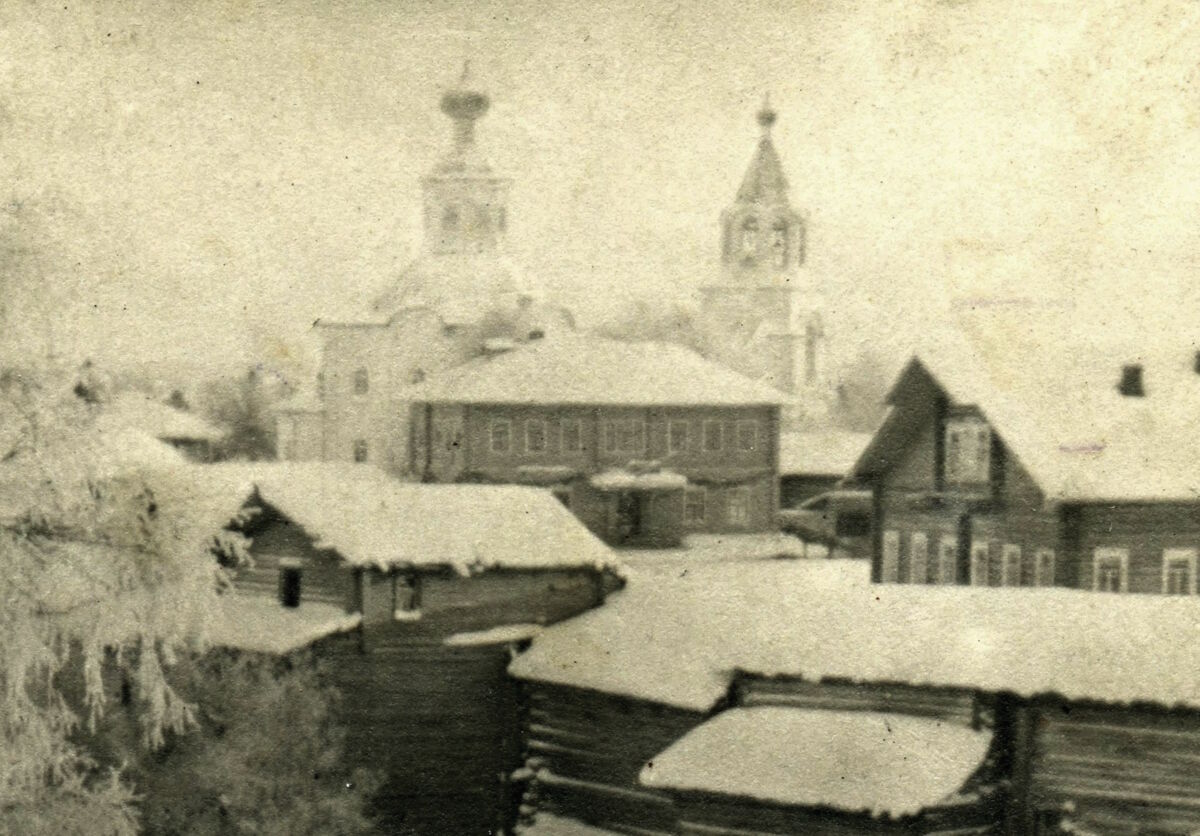 Церковь Троицы Живоначальной, Верхняя Тойма (Верхнетоемский район, Архангельская область). архивная фотография, 1930-1950-е годы. Верхнетоемский музей. Фото с pastvu.com 