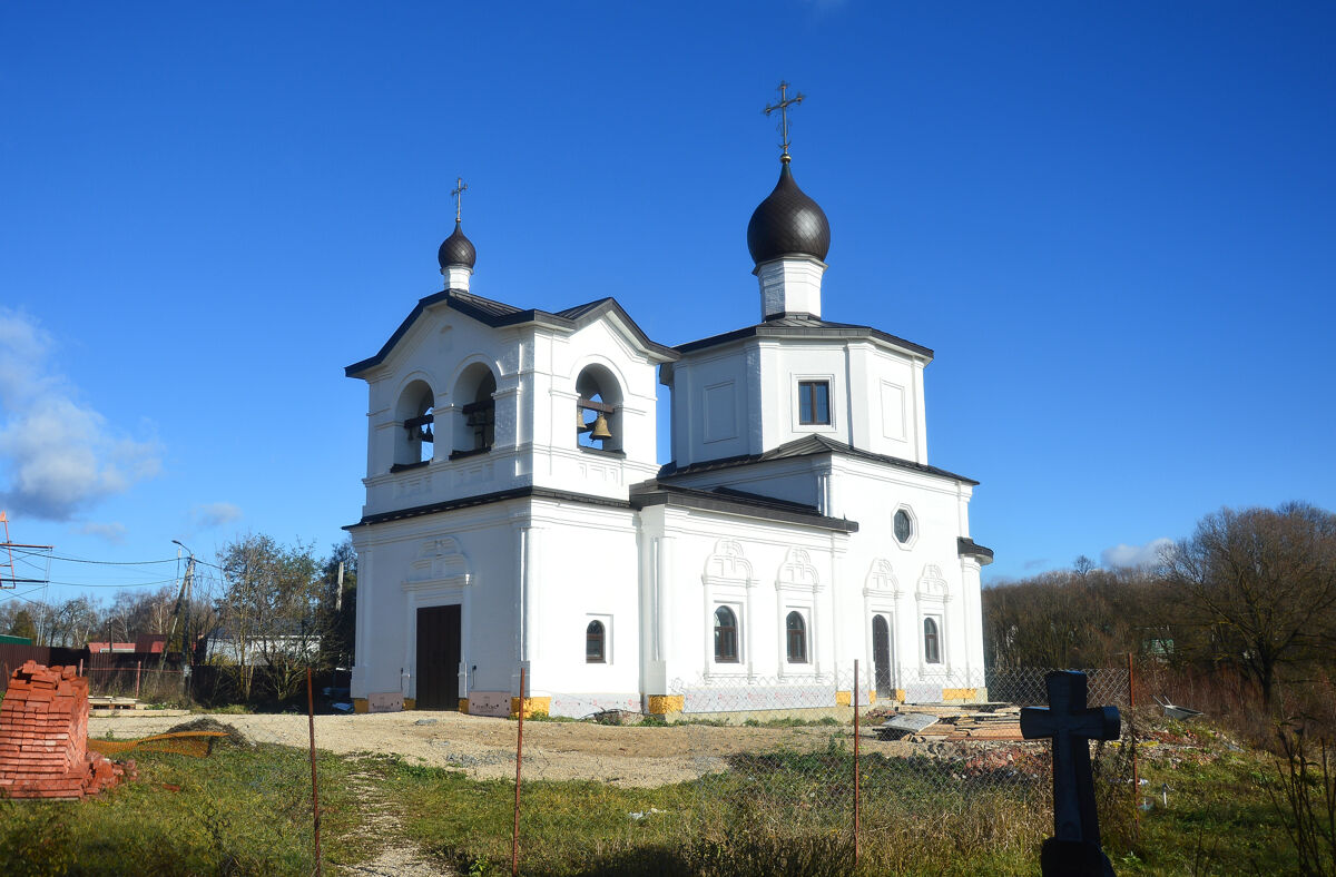 Церковь Преображения Господня (новая), Чудиново (Спас-Чудиново) (Чеховский городской округ, Московская область). фасады