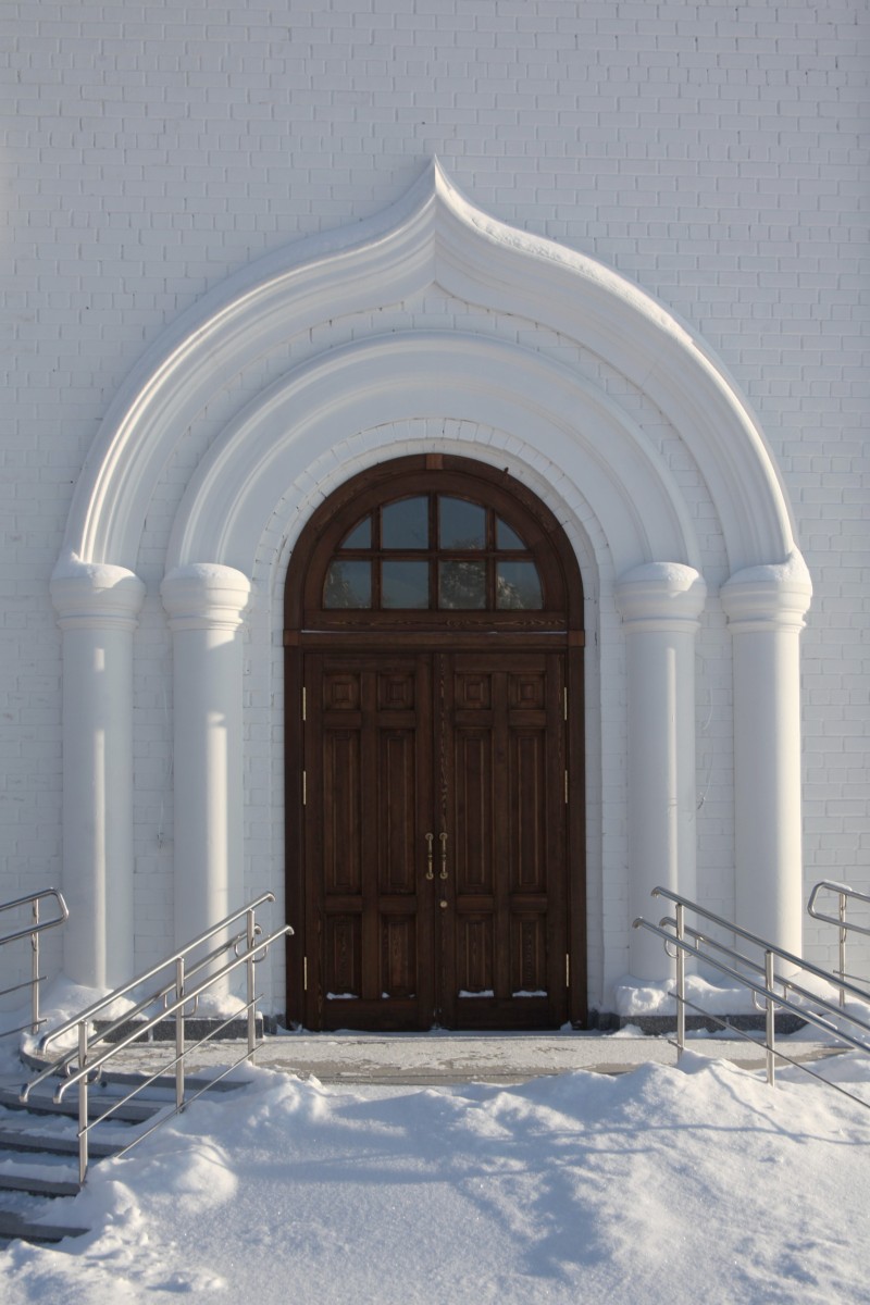 Верхняя Пышма. Церковь Александра Невского в парке 