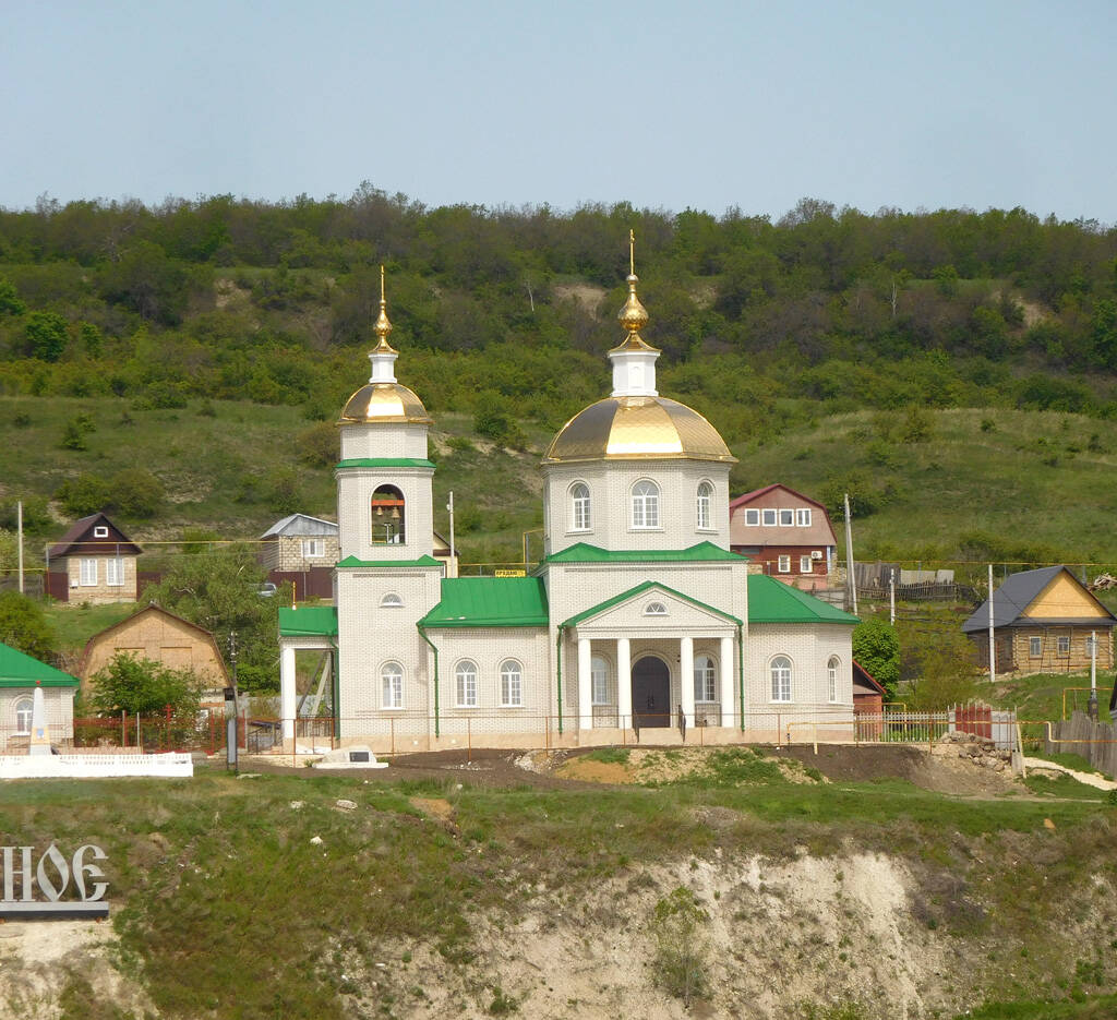 Церковь Рождества Христова в Рыбном (новая), Вольск (Вольский район, Саратовская область). фасады