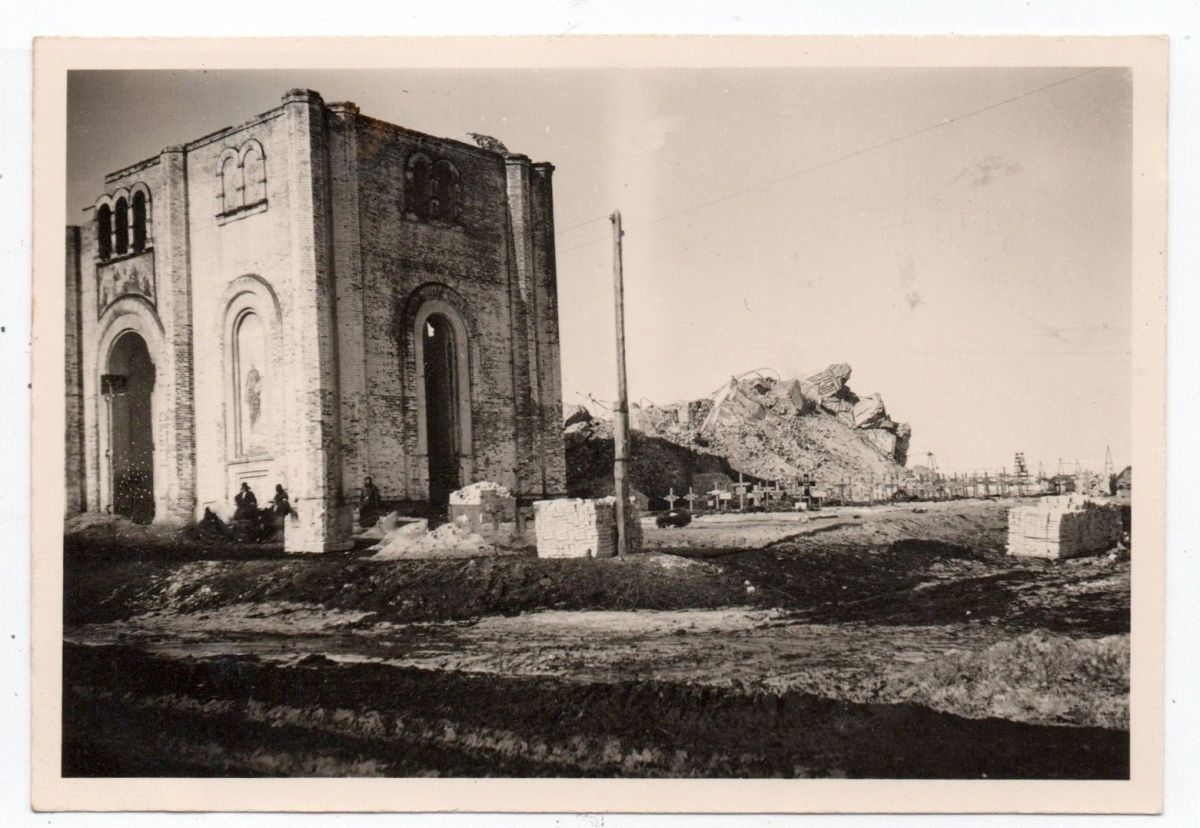 Церковь Троицы Живоначальной (утраченная), Волохов Яр (Изюмский район, Украина, Харьковская область). архивная фотография, Фото 1942 г. с аукциона e-bay.de