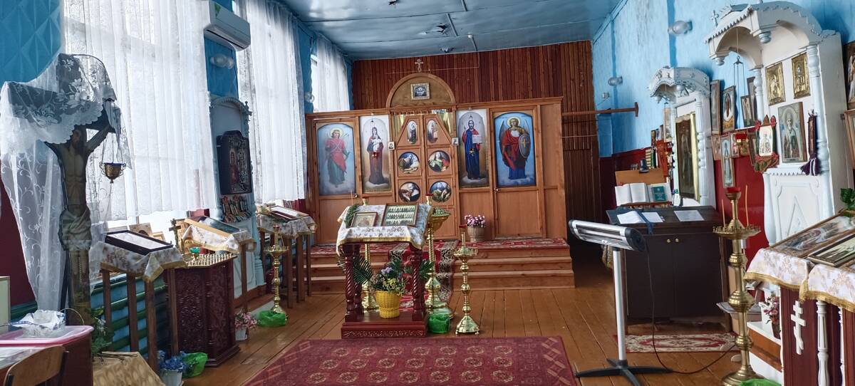 Церковь Александра Невского, Суворовское (Усть-Лабинский район, Краснодарский край). интерьер и убранство